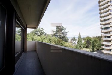 4 Rooms Flat