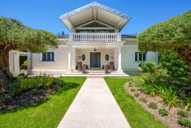 Exceptionnel Villa à Cologny avec vue dégagée sur le lac