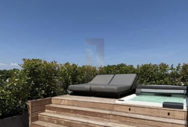 Attique en duplex de haut standing