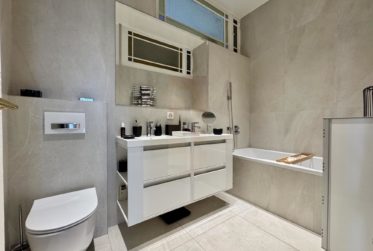 Magnifique appartement dans le quartier de l'Eglise Russe