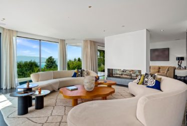 Exceptionnel ! Domaine avec deux villas et vue lac à Cologny