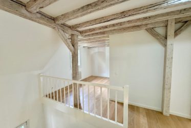 Jolie villa rénovée au coeur de Vessy