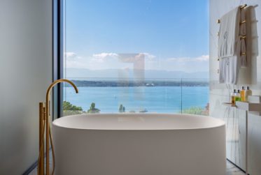 Exceptionnel ! Domaine avec deux villas et vue lac à Cologny