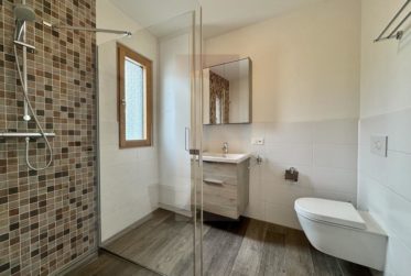 Jolie villa contemporaine
