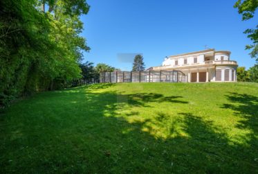 Maison exclusive avec grand jardin à Vandoeuvres