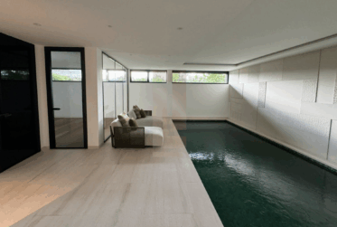 Résidence contemporaine de standing avec vue sur le lac