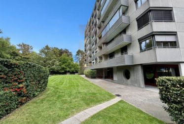 5 Rooms Flat, Furnished flat