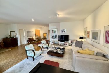 5 Rooms Flat, Furnished flat