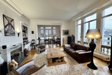 7.5 Rooms Flat