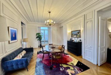 7.5 Rooms Flat