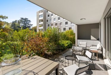 Beautiful turnkey apartment in a residence with a private park