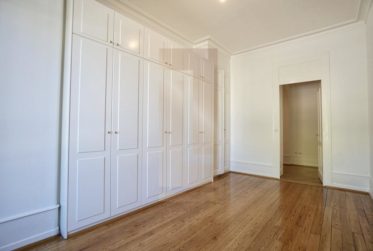 5 Rooms Flat, Renovated flat