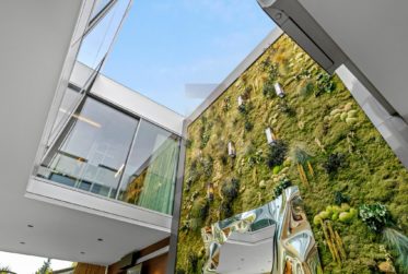 Magnificent contemporary semi-detached house