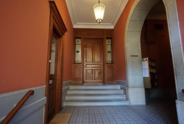 5 Rooms Flat, Renovated flat