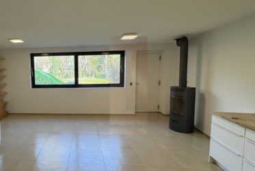 Belle villa familiale contemporaine avec jardin