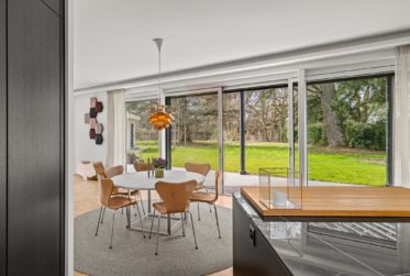 9 Rooms House, Modern house