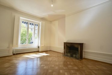 5 Rooms Flat, Renovated flat