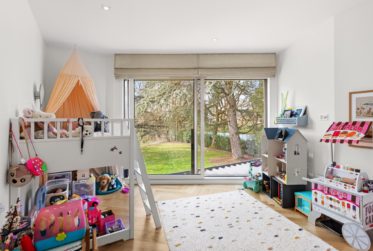 9 Rooms House, Modern house