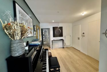 6 Rooms Flat, Renovated flat