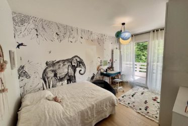 6 Rooms Flat, Renovated flat