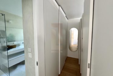 6 Rooms Flat, Renovated flat