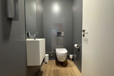 7 Rooms Flat, Apartment with garden