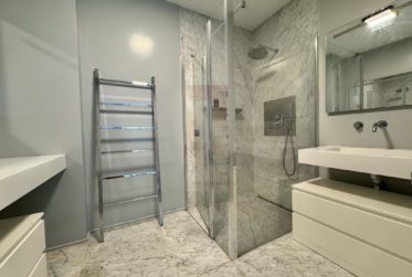 7 Rooms Flat, Apartment with garden
