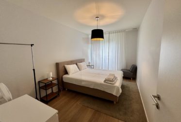 7 Rooms Flat, Apartment with garden