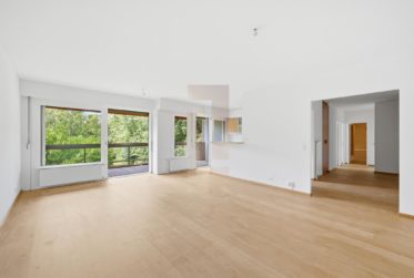 Très bel appartement dans une résidence avec piscine