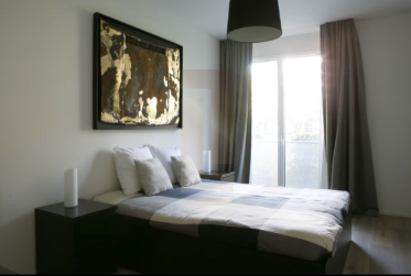 7 Rooms Flat, Apartment with garden