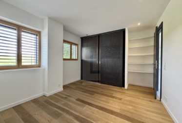 Belle villa contemporaine au coeur de la campagne genevoise