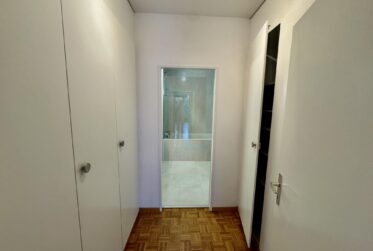 6 Rooms Flat