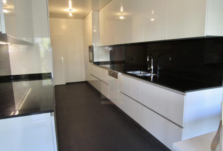 6 Rooms Flat
