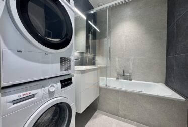 Superbe appartement meublé en rez de jardin